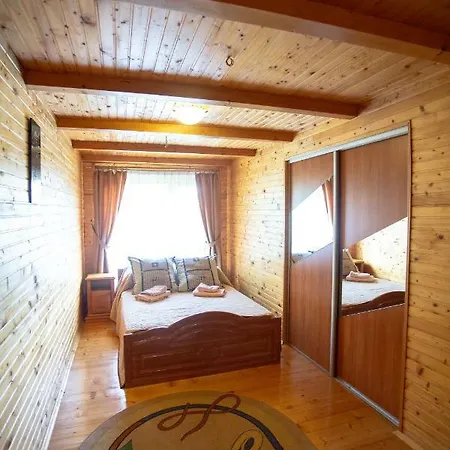 Synyogora Guest house Yaremche