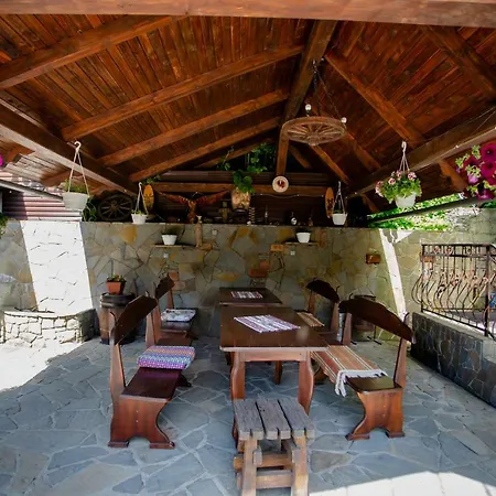 Synyogora Guest house *