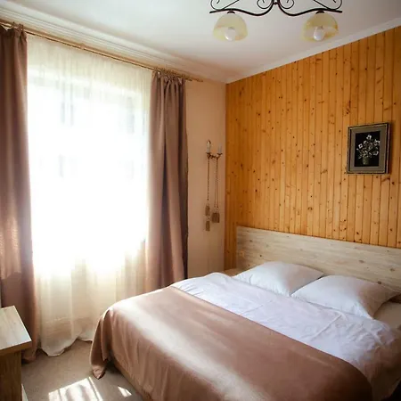 Synyogora Gæstehus 3*