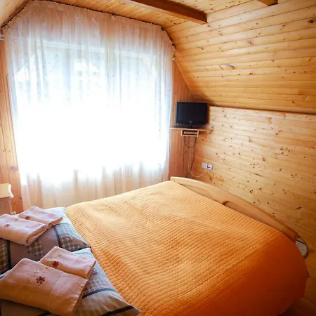 Synyogora Gæstehus 3*